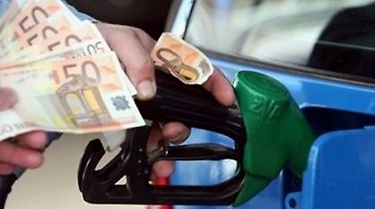 Στα ύψη η τιμή της βενζίνης