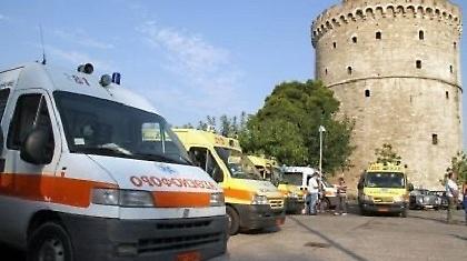 Βγήκαν στους δρόμους τα ασθενοφόρα του ΕΚΑΒ