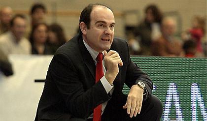 Ο Ποχ στον πάγκο της Εστουντιάντες