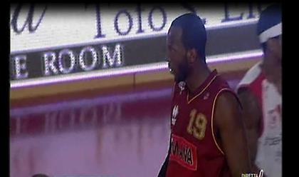 Το «μυθικό» καλάθι του Μπράιαν...