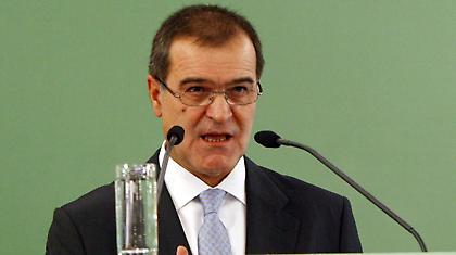 Βγενόπουλος: «Να αποχωρήσει αλλά με σωστό τρόπο»