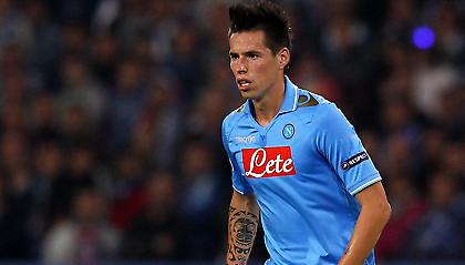 «Δεν φεύγει ο Χάμσικ»!