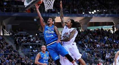 Ιταλοί κυρίαρχοι και ιπτάμενος Γουάιτ (video)