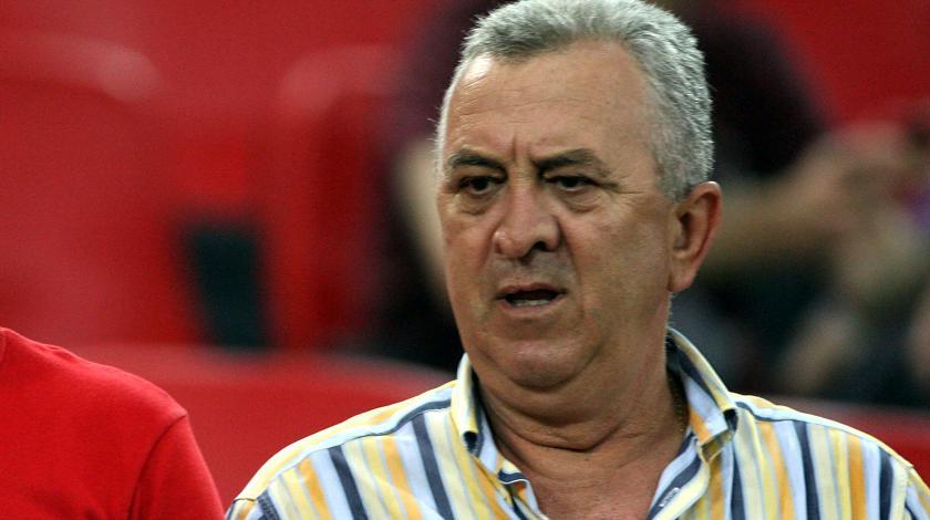 «Αν αυτοκτονήσει το χάνει»