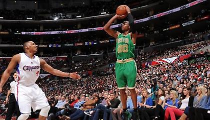 Όχι και από τους Κλίπερς…