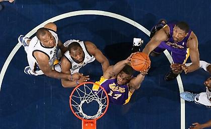 Παρά κάτι... μία ώρα