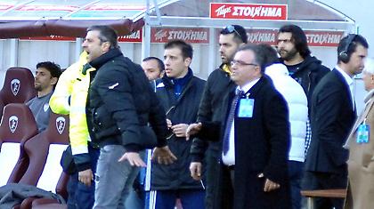 Ξέσπασμα Πηλαδάκη και ντου οπαδών στο AEL FC ARENA!