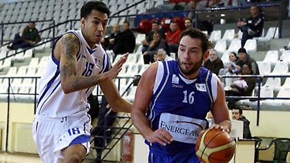 Το (ξανα)γύρισε με τα τρίποντα