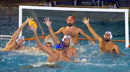 Καραμπέτσος: «Υπάρχει ευχάριστο κλίμα»