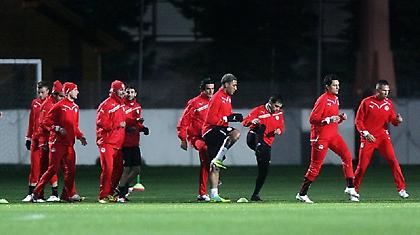 H λεπτή κόκκινη γραμμή του Ολυμπιακού...