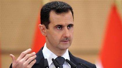 «Ξεσκεπάζει» τον Άσαντ η εφημερίδα Guardian