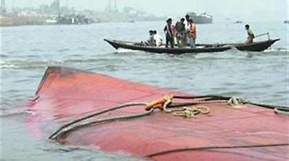 Τους 131 έφτασαν οι νεκροί από το ναυάγιο στο Μπανγκλαντές