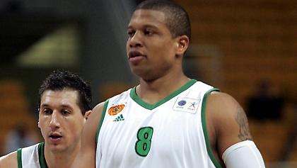 Μπατίστ: «Καλύτεροι και στο… σπίτι μας»