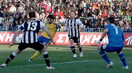 Μια X-αρά και δυο τρομάρες...