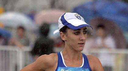 Πάνε Λονδίνο Παπαμιχαήλ, Ζαπουνίδου