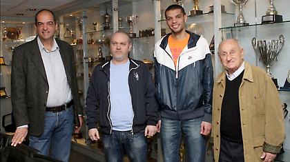 Στηρίζει Χονδροκούκη ο Ολυμπιακός