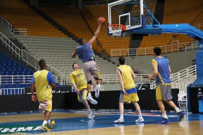 Μπλατ: «Σόφο και Τεό ξέρουν και από πού έρχονται τα κέρματα...»