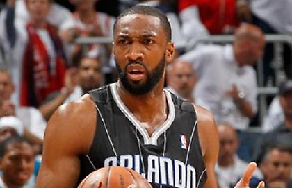 Στους Γκρίζλις ο Αρίνας!