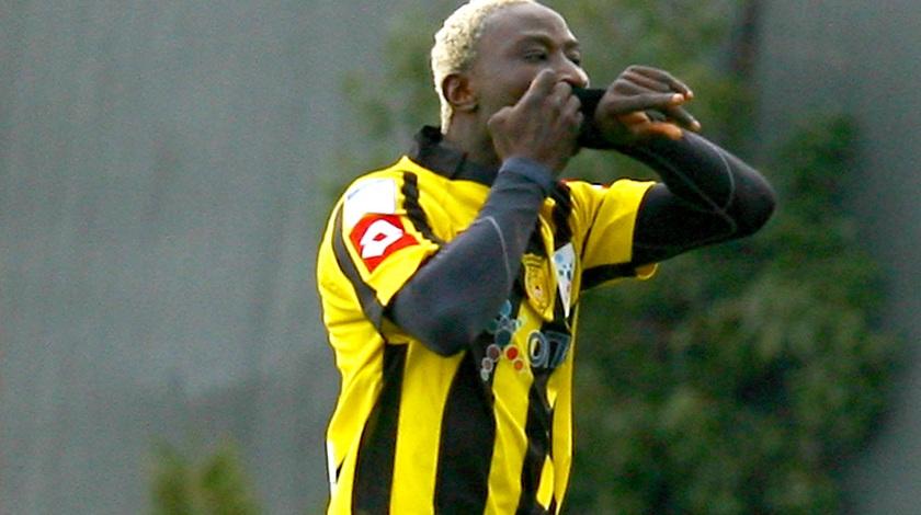 «Καζάκος» ο Ογκουνσότο!