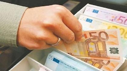 «Κάτι σάπιο υπάρχει στο προεκλογικό βασίλειο της Δανιμαρκίας»