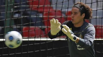 Επιστρέφει ο Ολυμπιακός για Οτσόα;