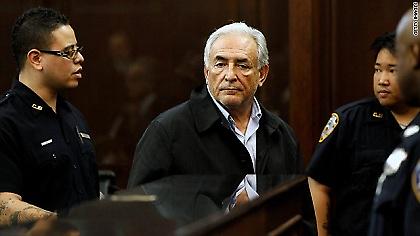 «Όργια με πόρνες και… βιάγκρα»