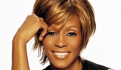 Η Γουίντνεϊ Χιούστον πνίγηκε στη μπανιέρα της