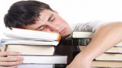 Πάει, θα τους τρελάνουν εντελώς τους μαθητές…