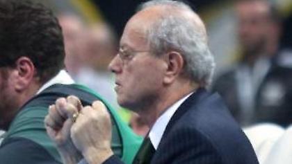 Η καταγγελία του Θανάση (vid)