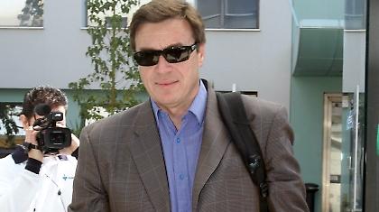 «Απευθυνθείτε πλέον στους μετόχους»