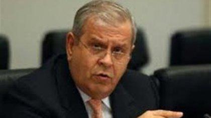 Θ. Νάκος: «Ο Καμμένος μου προκαλεί γέλια»