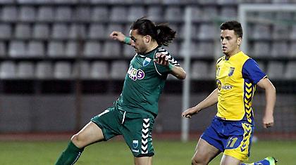 Μέσα ο Σιόντης, έξω ο Μπελεβώνης