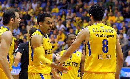 Πλάκα στο δεύτερο η Μακάμπι