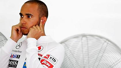 Δεν πτοείται ο Χάμιλτον