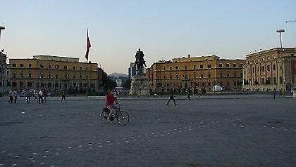 Ανθρωποκυνηγητό στην Αλβανία!
