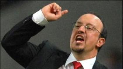 Στο…περίμενε ο Μπενίτεθ