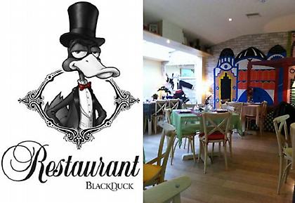 Τέχνη, καφές, εστιατόριο και γκαλερί σε ένα!