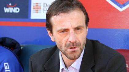 Ένας... λιγότερος για Μάντζιο