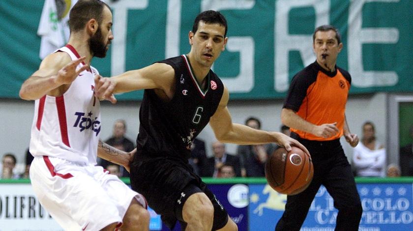 Ζήσης: «Οι ηγέτες φαίνονται στα δύσκολα»