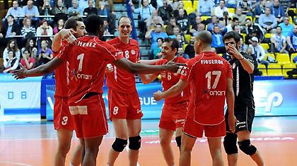 «Συνεχίζουμε τον αγώνα για την εξυγίανση»