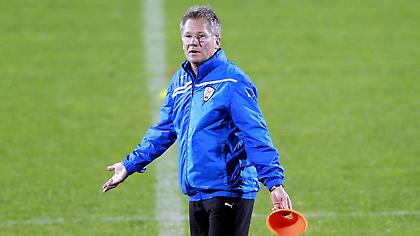 Δείχνει τα πλάνα του ο Μπόλονι