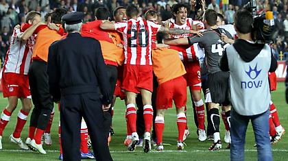 Του χρόνου, θα υπάρχει κανείς για να τον απειλήσει;