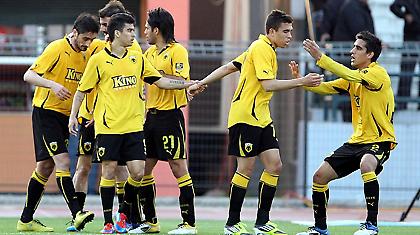 «Γκολ» στις… καθυστερήσεις