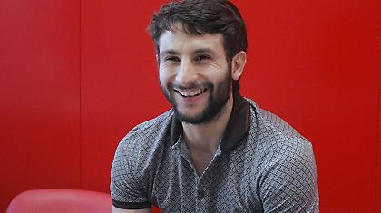 «Καλύτερα να μείνει ο Αμπντούν στον Ολυμπιακό»