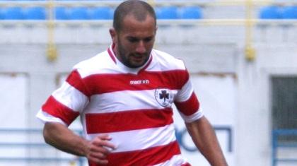 Πλατανιάς σε ελεύθερη πτώση