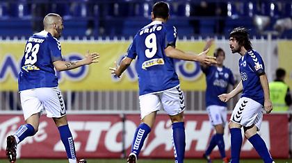 Μέσα οι Μήτρογλου και Τάτος