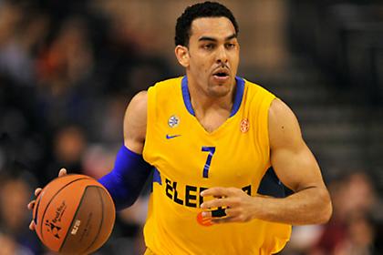 Σκέφτεται να αποσυρθεί ο Μπλου