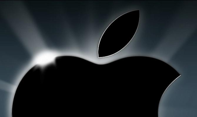 Ιός μολύνει τους Mac, ακόμη και στα γραφεία της Apple!