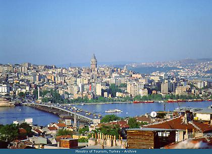 FC: Outsiders οι Έλληνες στην Πόλη; Καλύτερα!