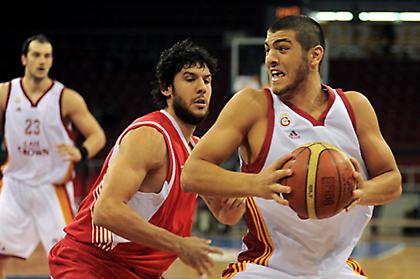 «Άγκυρα» στην κορυφή για Γαλατάσαραϊ